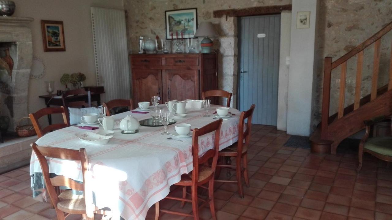 Lembaudie Saint-Privat-des-Prés 外观 照片