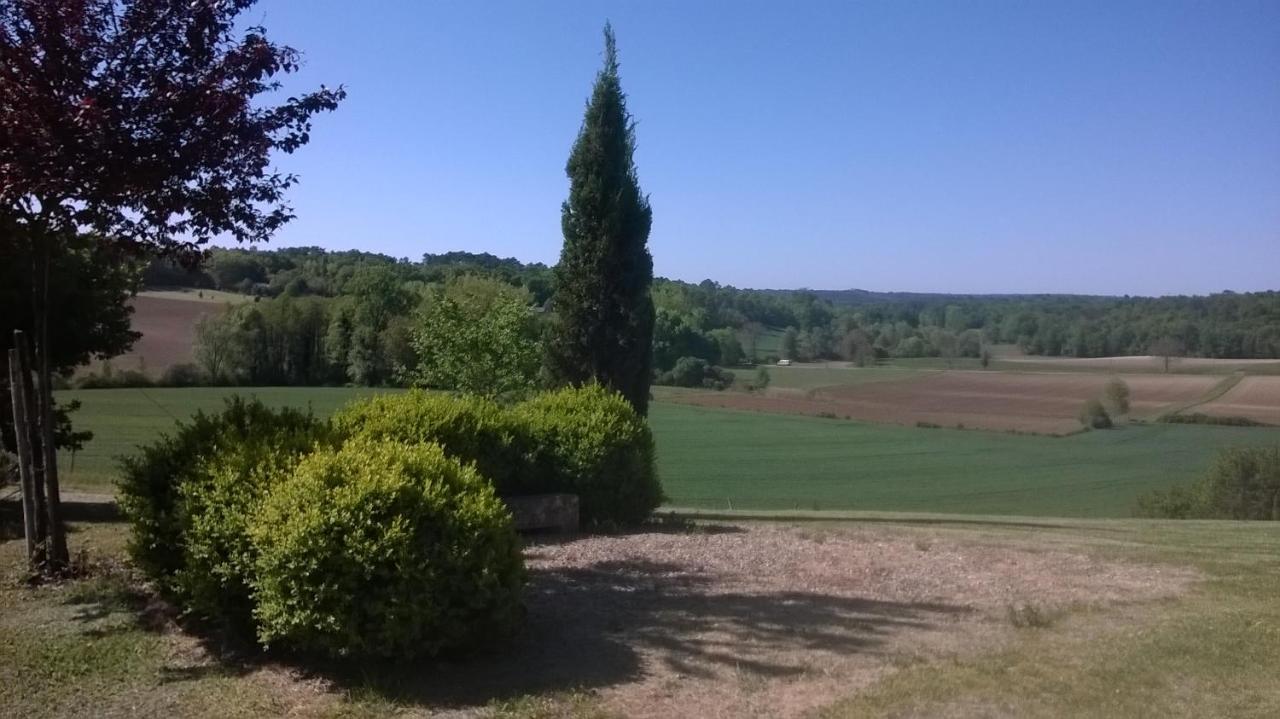 Lembaudie Saint-Privat-des-Prés 外观 照片